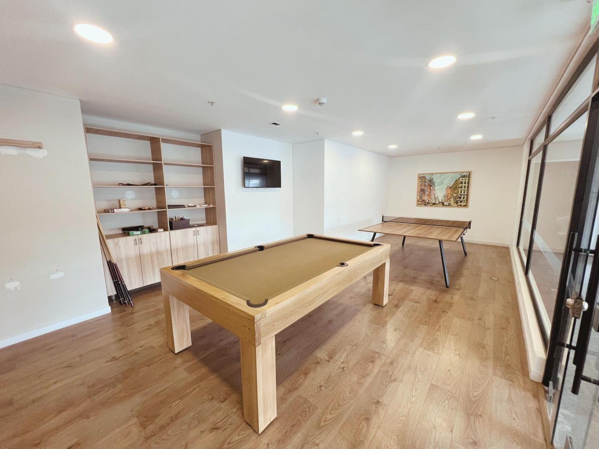 En Centro Internacional, Apartamento *