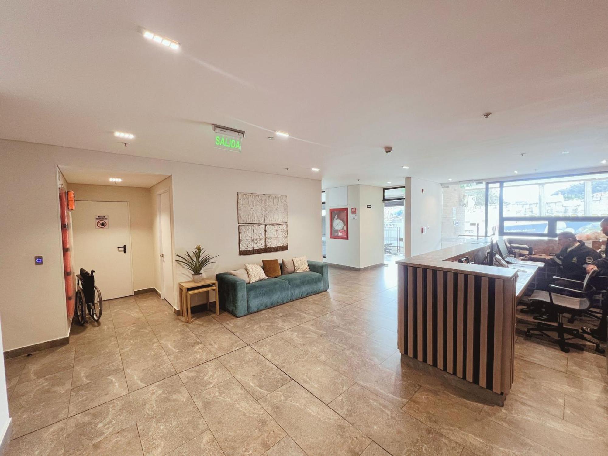 Apartamento En Centro Internacional, *