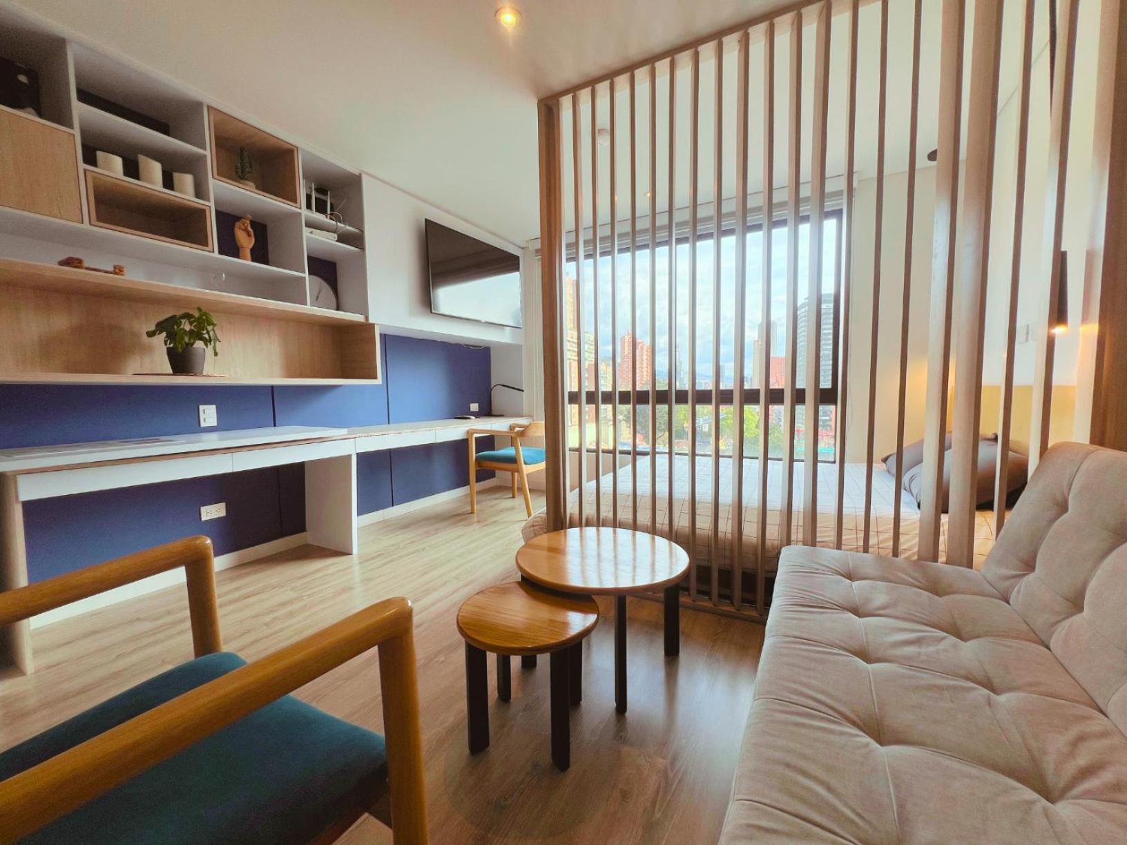 En Centro Internacional, Apartamento